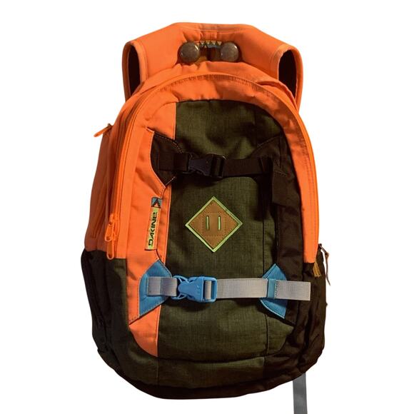 Dakine Backback 25 L Multi Color with Laptop Sleeve Adjustable Straps and More - Picture 1 of 10